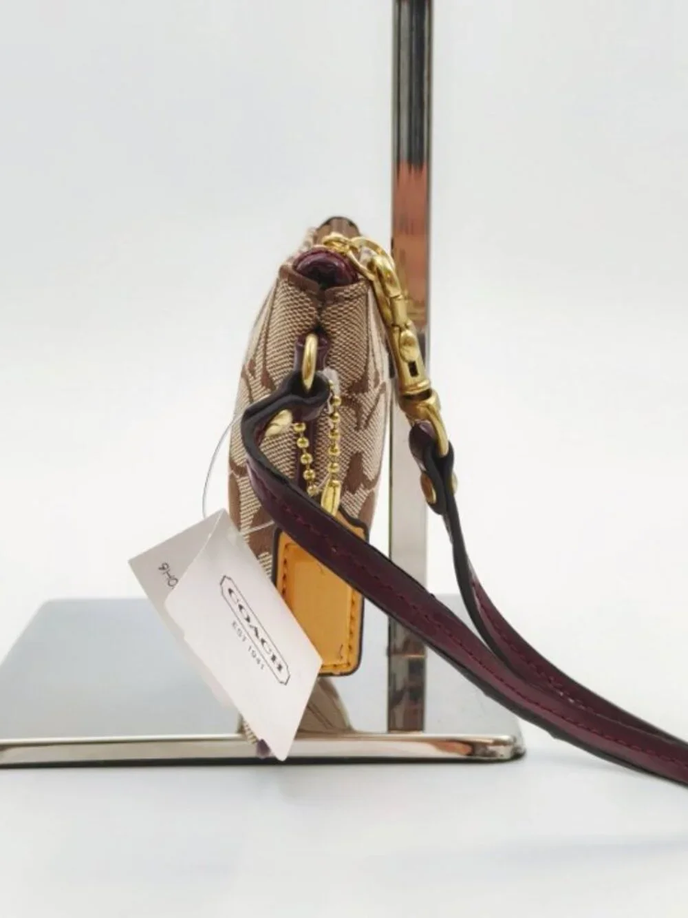 NWT Coach Signature Mini Wristlet Wallet